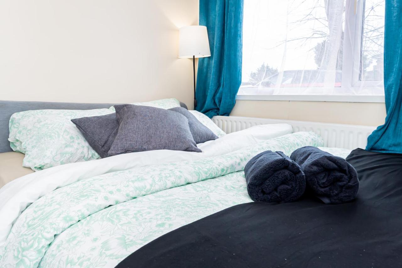 Shirley House 3, Guest House, Self Catering, Self Check In With Smart Locks, Use Of Fully Equipped Kitchen, Close To City Centre, Ideal For Longer Stays, Walking Distance To Bat, 20 Min Drive To Fawley Refinery, Excellent Transport Links Southampton Bagian luar foto