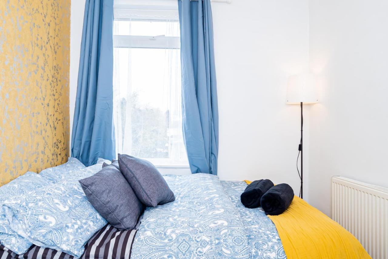 Shirley House 3, Guest House, Self Catering, Self Check In With Smart Locks, Use Of Fully Equipped Kitchen, Close To City Centre, Ideal For Longer Stays, Walking Distance To Bat, 20 Min Drive To Fawley Refinery, Excellent Transport Links Southampton Bagian luar foto